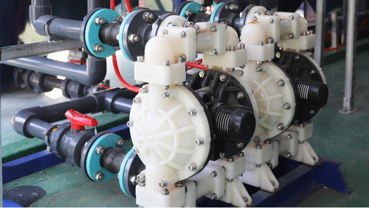 污水處理設(shè)備中離心泵的基本結(jié)構(gòu)